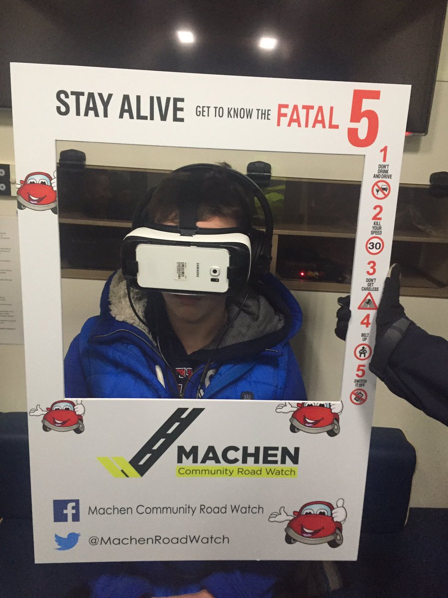 McConAmanda's tweet photo. Thanx to all involved with #RoadSafetyEvent this evening #BedwasPolice #TrafficPolice #SWFireService #MachenRoadWatch #CCBCRoadSafetyTeam https://t.co/DtFcfQP3n8