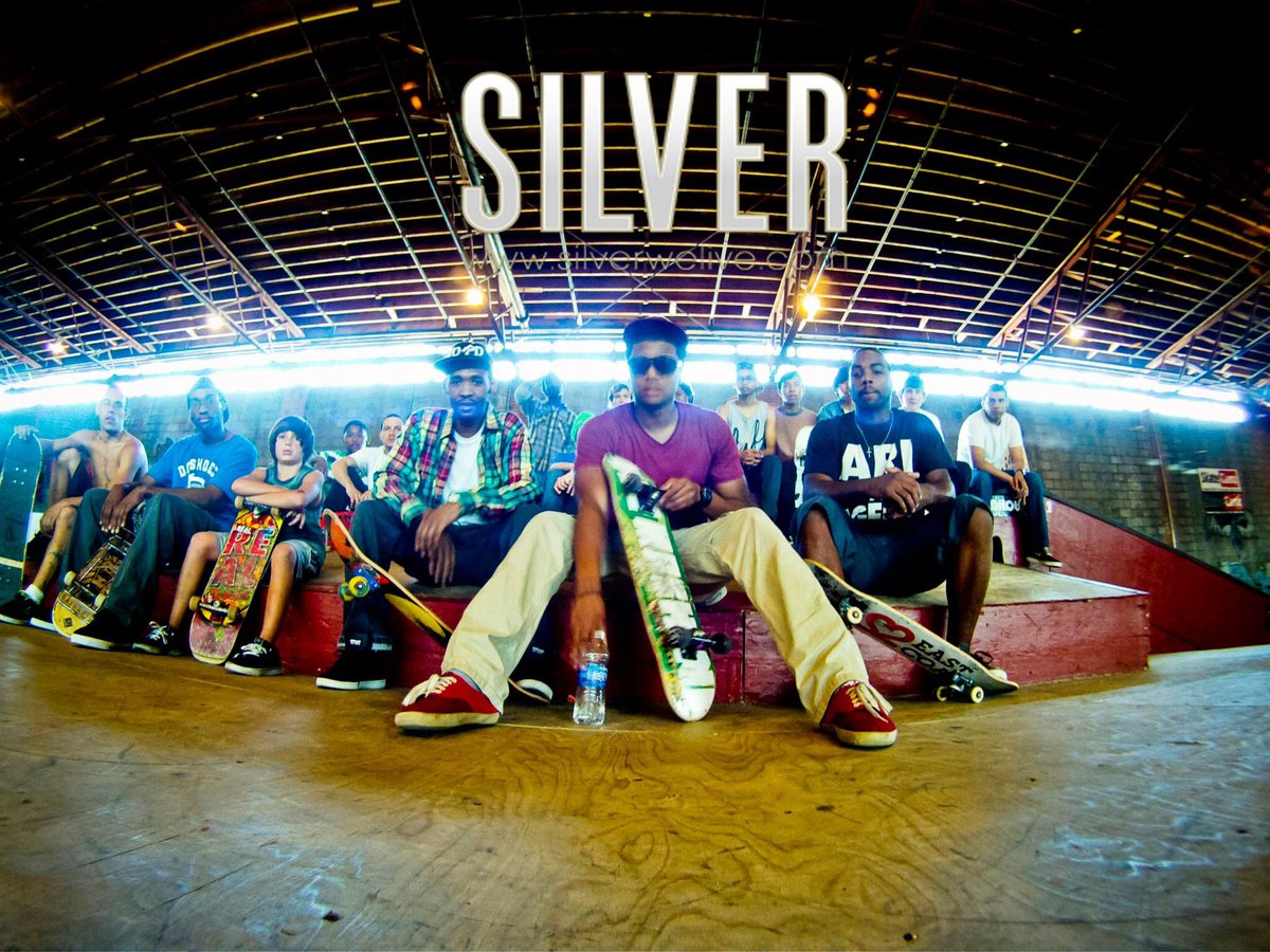 imsosilvy's tweet photo. #SilverWeLive #Gang https://t.co/eCXDKQlVSp