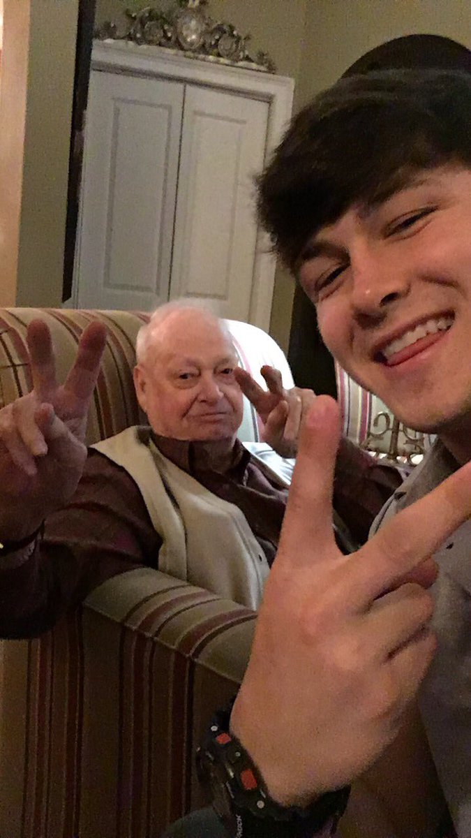 t6easterling's tweet photo. Don't you wish you had an 89 year old great grandfather like me that throws up them deuces ✌🏻️ https://t.co/eHhdLAWvZG