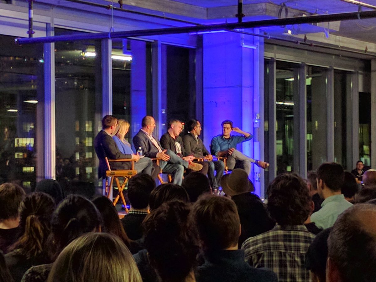 DanShkolnik's tweet image. &quot;we still need to be developing those deep thinkers, not only coders&quot; #workfuture #ai @MaRSDD