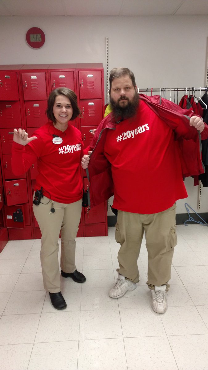 We are ready at 1237! <a href="/BHaeusser/">Bryan Haeusser</a> <a href="/KelseyCalnan/">Kelsey Calnan</a> <a href="/TravisAWalker/">Travis Walker</a>