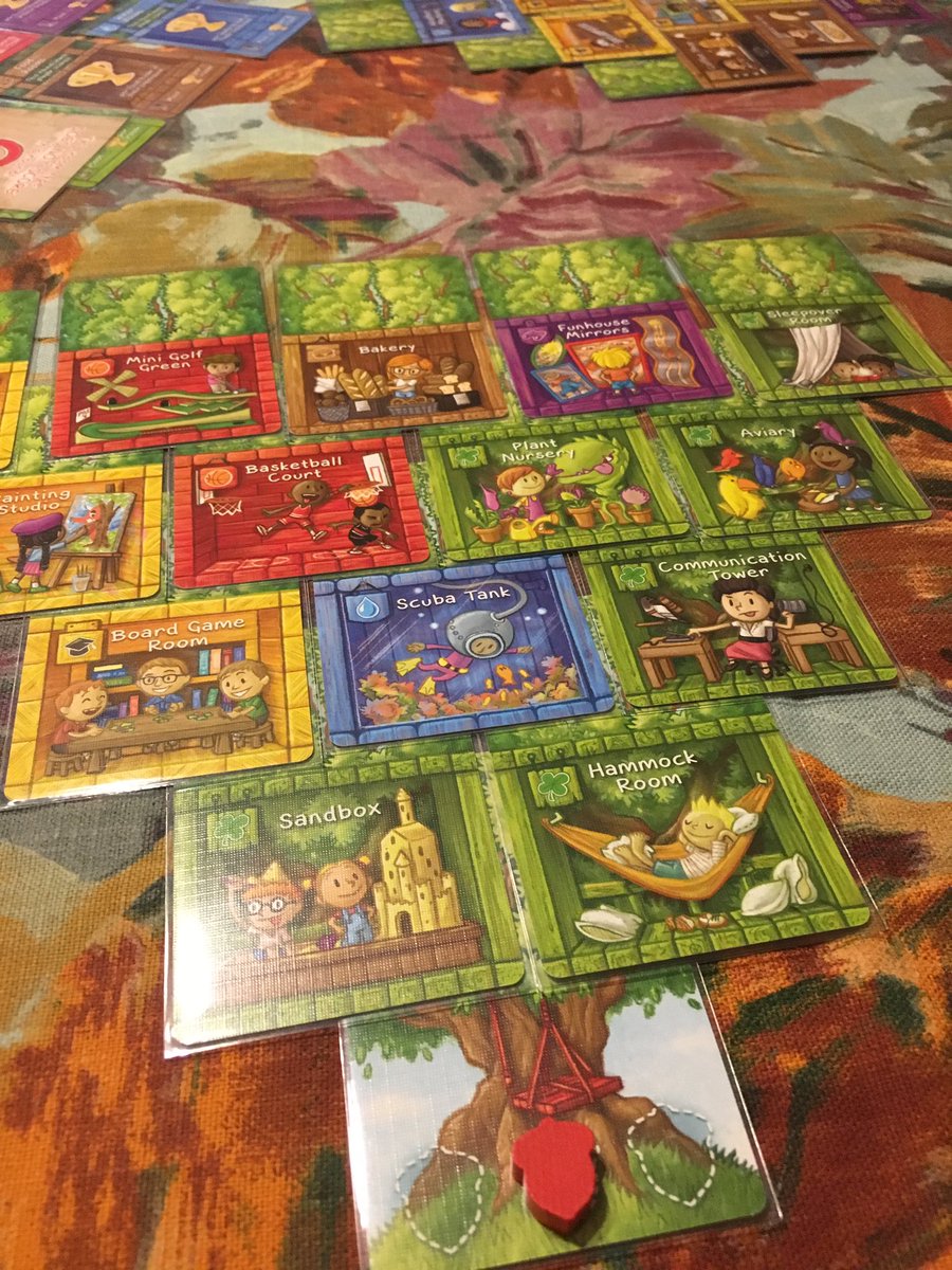 CaptCarryOn's tweet photo. Next up: #BestTreehouseEver @Scott_Almes A clever fun little drafting game @GreenCouchGames https://t.co/yKHK6Adjiv