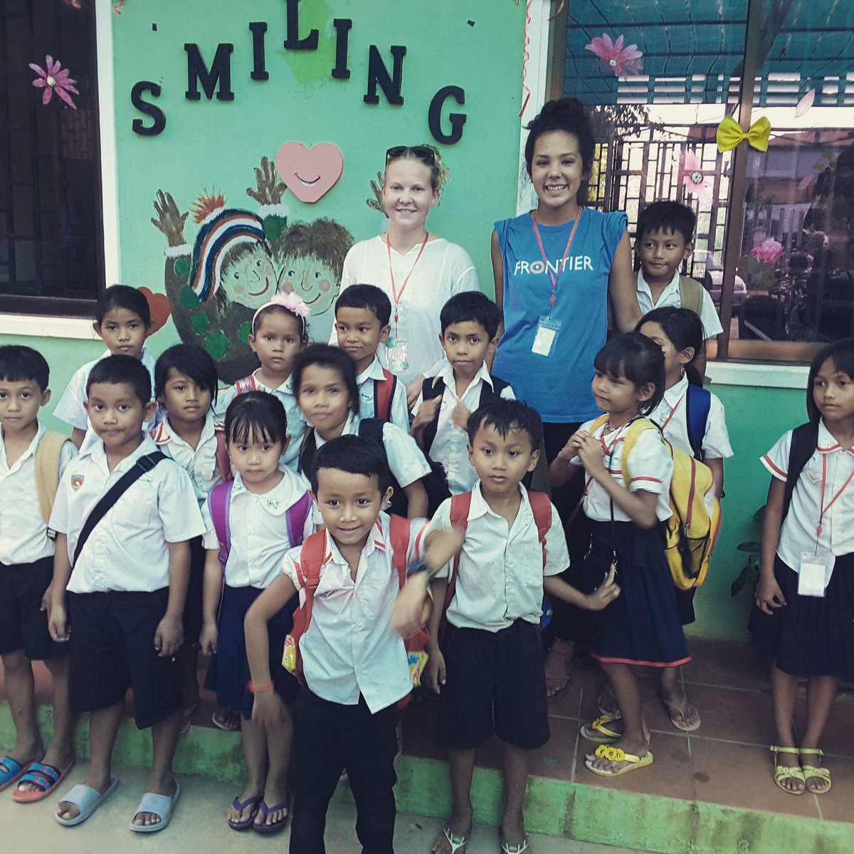 FrontierCBT's tweet photo. A huge thank you to Danielle,  Tori &amp; Alberte for their hard work over the past month! #frontiervolunteer #nextgeneration #education https://t.co/dB1xcS5FX6