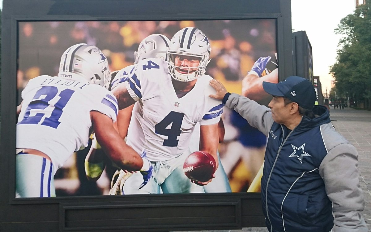 karrybracho's tweet photo. #SuperFanNFL #Cowboys https://t.co/j1oAWwoLLK