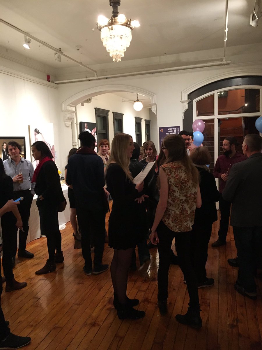 CCPRUnbirthday's tweet photo. Come join us support @MindfulStudies at @GladstoneHotel! We have cocktails and dessert!#ccprunbirthday https://t.co/lA4NEFdSif