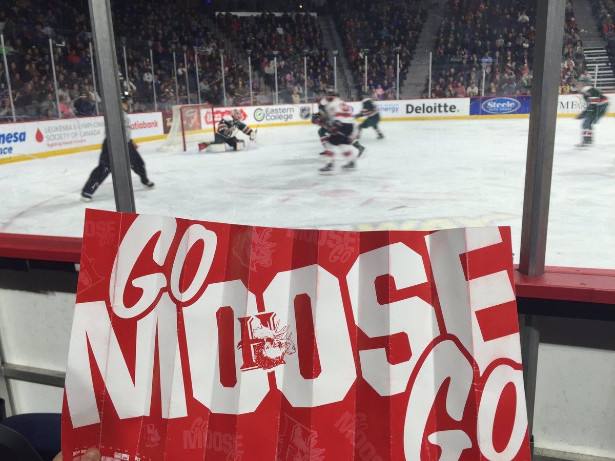 SoniaIdir's tweet photo. Go moose go! Thanks Crombie for the tickets @scotiasquare @HFXMooseheads. Let's beat @quebec_remparts (sans rancune aucune!) https://t.co/SApaG6Lnqg