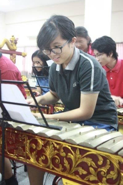 iswaraSMG's tweet photo. #MorningZone | #BigDayOut ini dari Gamelan Soepra habis mainin Mars Loyola, langsung disambung Faded nya Alan Walker !!! #KoleseLoyola https://t.co/v4Eh06G1qk