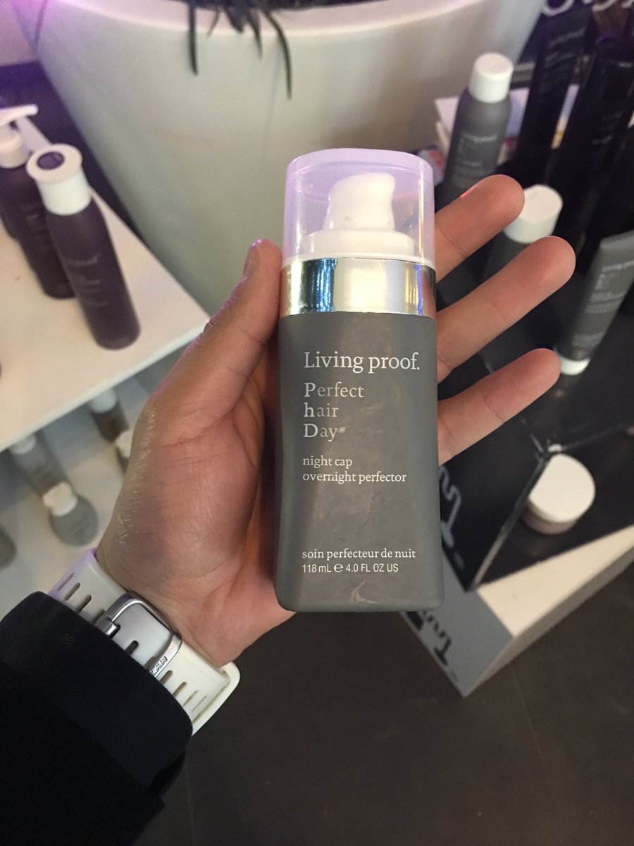 botiquindestilo's tweet photo. Les cuento q estoy en la presentación de @LivingProofMx en @AndaresCC y me tiene sorprendido la calidad de los productos #Hairstyle https://t.co/CnMn8uEIl3