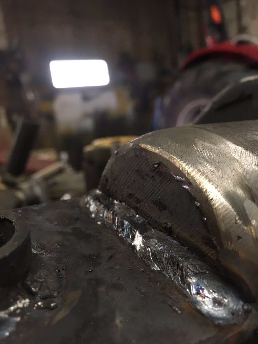 NoahEdington's tweet photo. Pulled this weld off at Co-Op #weldingporn https://t.co/QkWP151drk