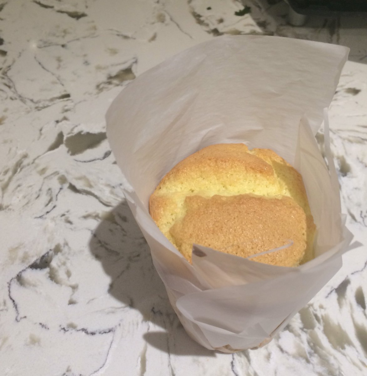 lil_luiji's tweet image. Baking #paper sponge cakes tonight in the kitchen! #asianbakery #homemade