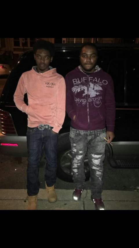 P__low's tweet photo. Swear I only need my gang around me #⛽🅰🆖 https://t.co/kJzyJxnfzD