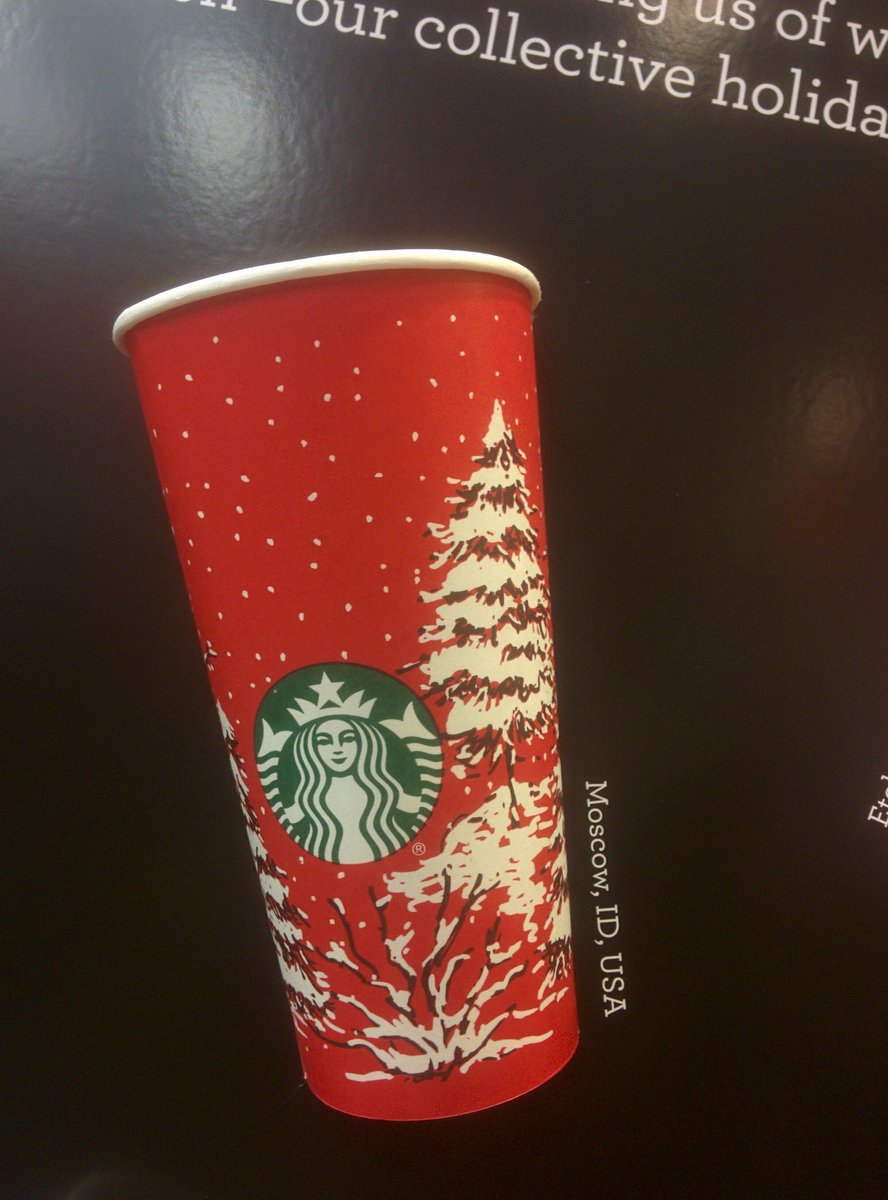vishvaisakhi's tweet photo. It is all about #festivities in #USA &amp; @Starbucks has its own amazing was of showing it!
#FestiveCups #coffeelovers #Travel #TTOT https://t.co/oaCyYaqFkr