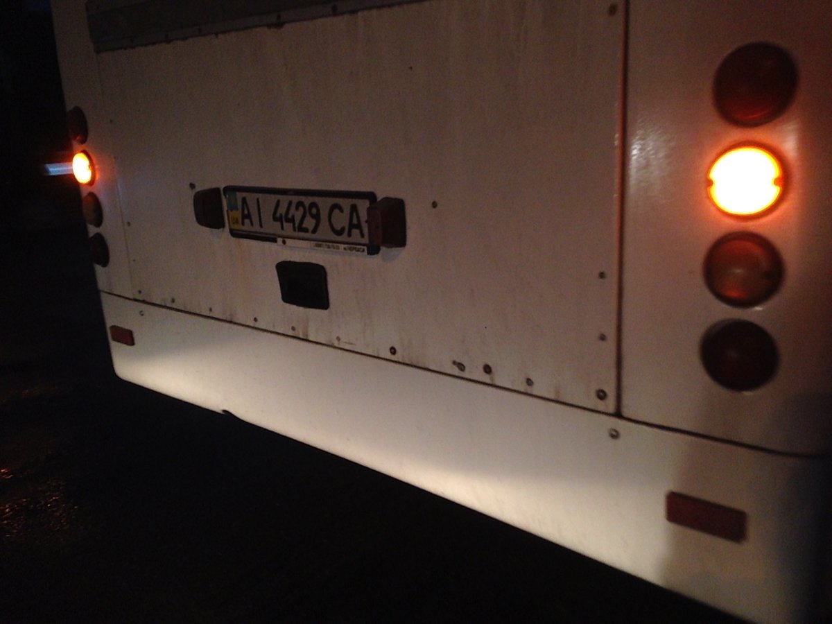 Mole25a's tweet image. Этот урод-водила #Киев-Иванковичи утверждает,что #ЗСУ стреляют по"мирным"гражданам #Донбас'а.Отказывается возить ветеранов #АТО больше двух