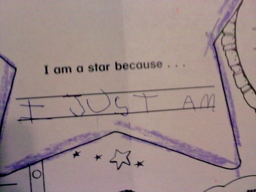 MotiveJungle's tweet photo. Be bold, be fearless, and be as confident as this kid. https://t.co/zMteIwNOv7