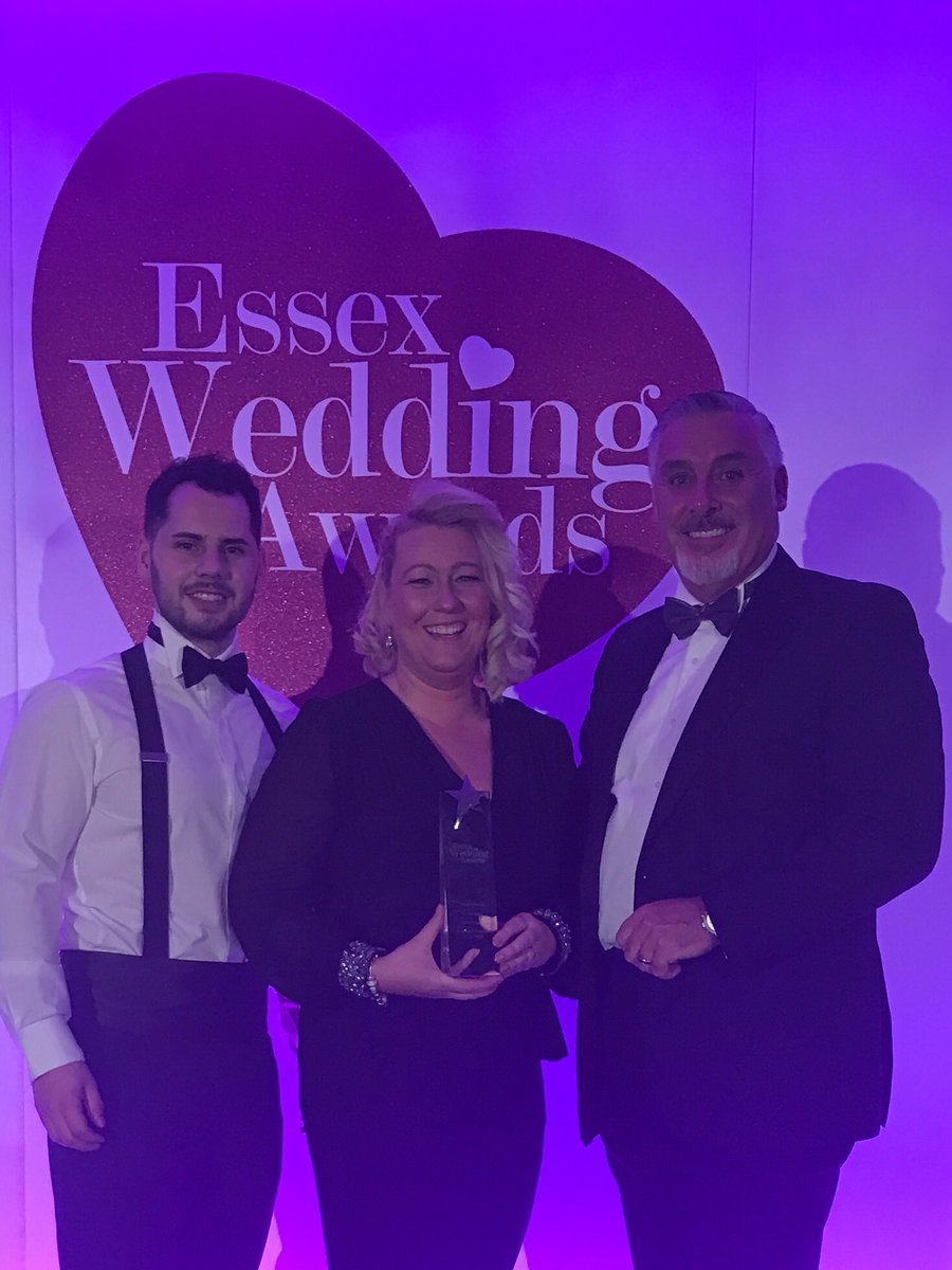 downhall_hotel's tweet image. Voted Essex Venue of the year last night!!! #ewa2016 #best #venue #wedding