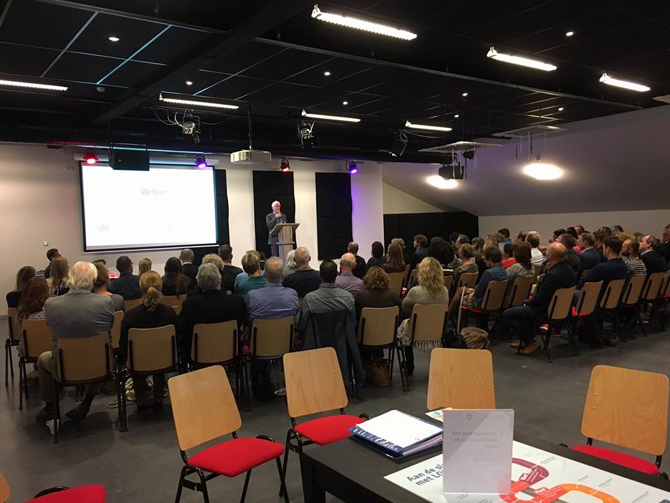 PlatformTL's tweet photo. Een grote opkomst gisteravond bij de tweede bijeenkomst over #LOB en #loopbaandossier in de #TL 

https://t.co/JtqYFRRQVa https://t.co/BddxIapmad