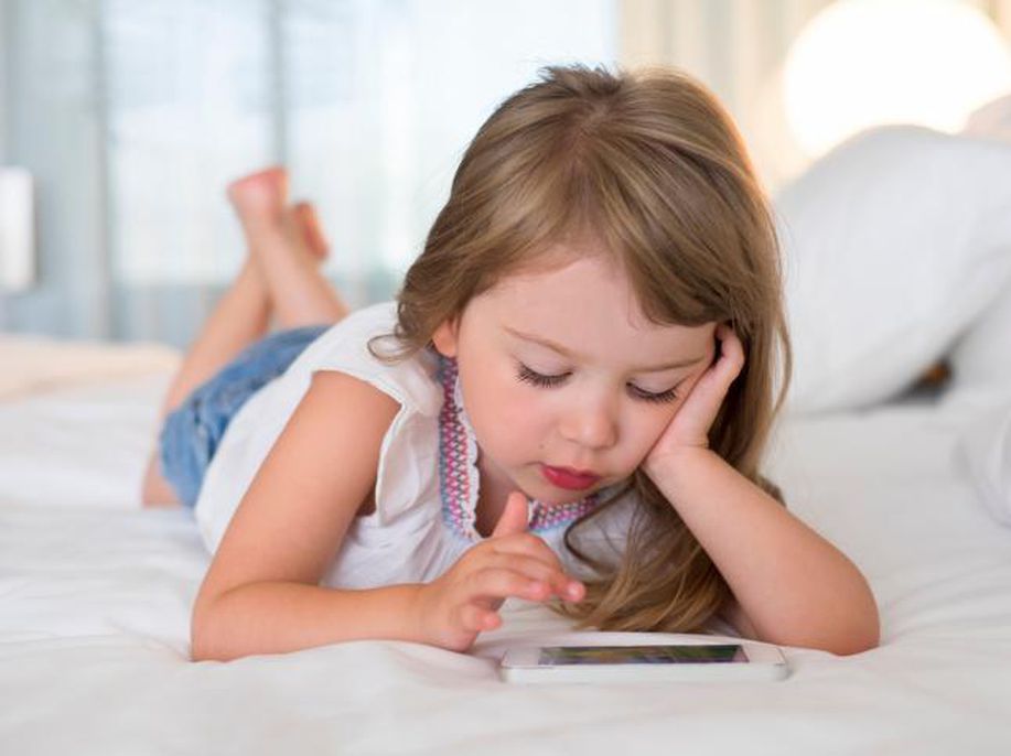 Ini Cara yang Bisa Dilakukan Orang Tua untuk Cegah Anak Kecanduan Gadget detik.id/6g67fW via <a href="/detikHealth/">detikHealth</a>