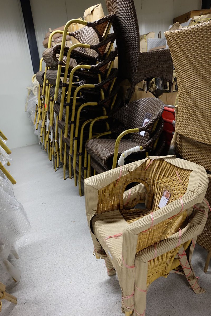 A7 outlet tweet media