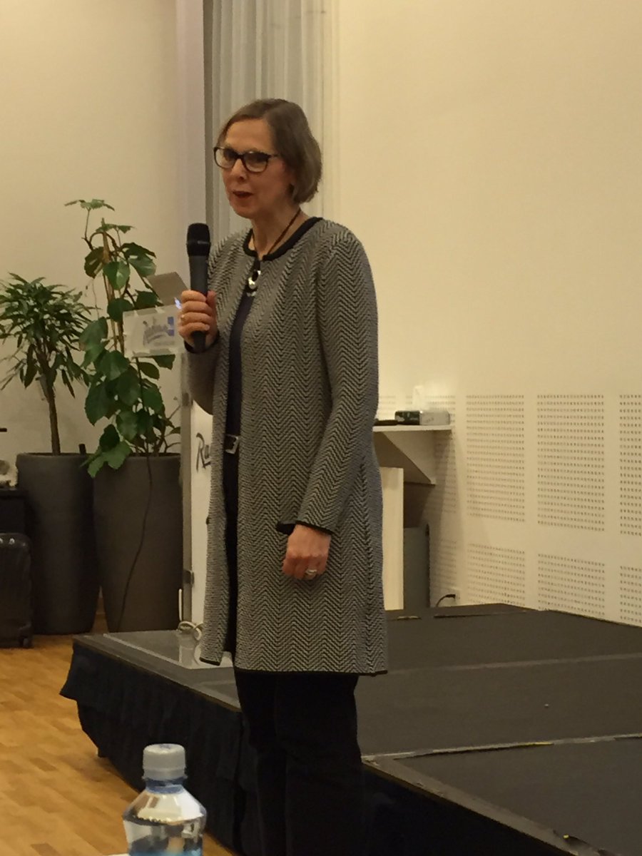 Marit Kirkevold er ny leder av UHR Nasjonalt Fagstrategisk Enhet-helse_sosialfag Gratulerer! <a href="/norsksykepleier/">Norsk Sykepleierforbund</a> <a href="/Sykepleieforsk/">Sykepleieforskning</a> <a href="/Sykepleien1/">Sykepleien</a>