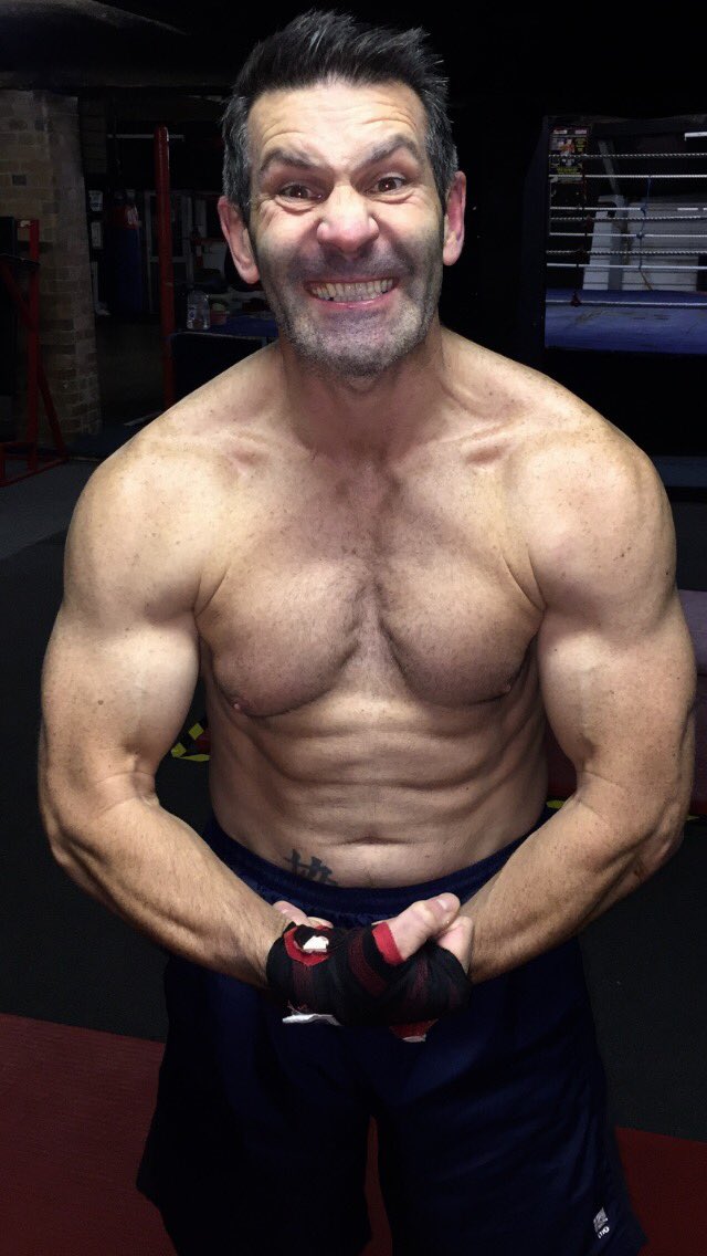 Tiger says Rrrrrr! #tigertanz