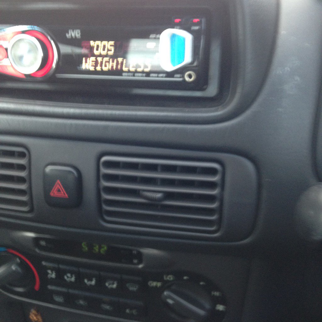 amil212's tweet photo. Early morning start with @FirstStateMusic - weightless on my way to work ๐๐๐ป๐ #ASOT789 #trance #firststate https://t.co/LYa3nN9Oqb