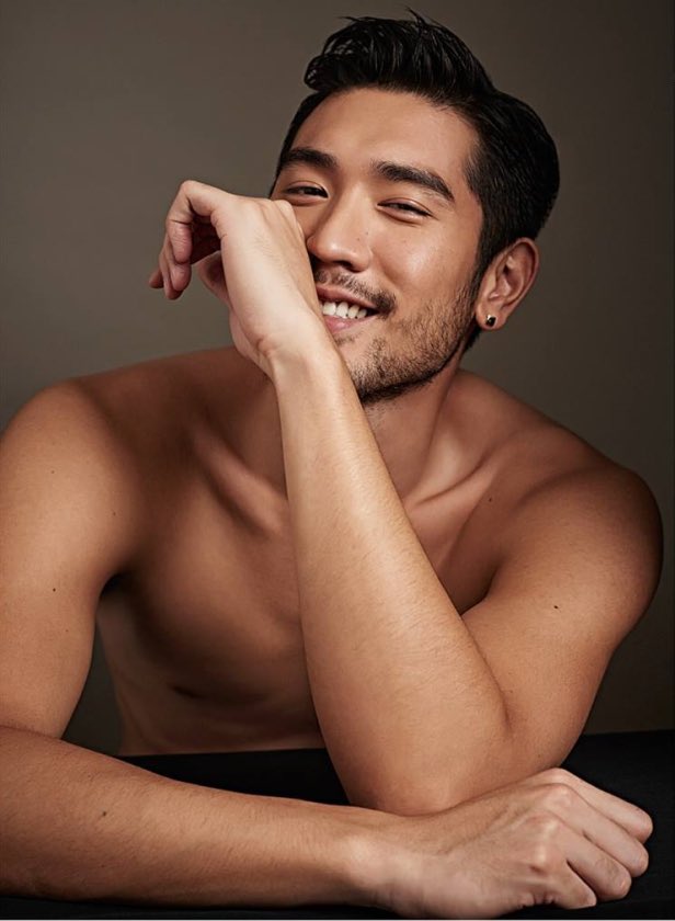SarahDahlDesign's tweet photo. I bring you 6'4" of fine that is Godfrey Gao. 
#HappyThirstgiving https://t.co/OJcMioyHBk