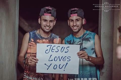 JJTwinsOfficial's tweet photo. You're created and loved by a living God. Jesus Christ Loves you all #JesusChrist #AllGloryToGod #Love #Twinnations https://t.co/o96V4W59uB