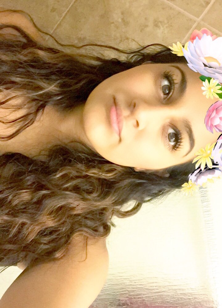 _Rhiannon69's tweet photo. 🌸 https://t.co/o3bkq1CUTa
