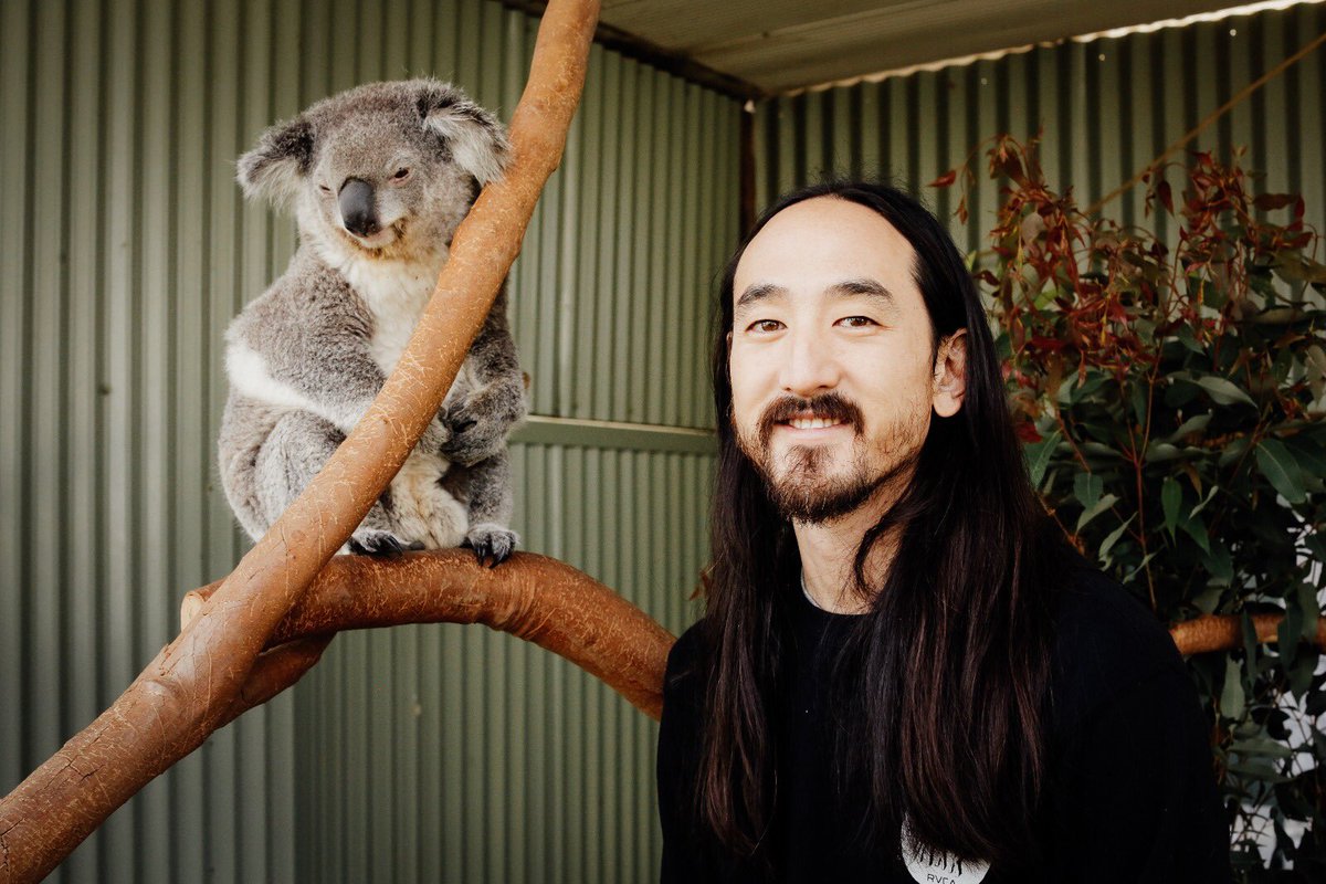 Happy 🦃 Day from me & 🐨. #australialife https://t.co/g5hPbP7Aul