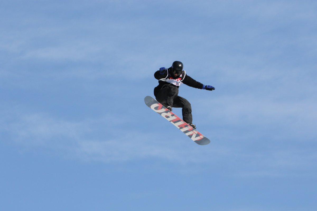 testevents_pc's tweet photo. The first heat of the #SnowboardWorldCup qualifications has finished. 
Results at: https://t.co/WUtQbjroiH #HelloBigAir https://t.co/uMB4FnPzLA