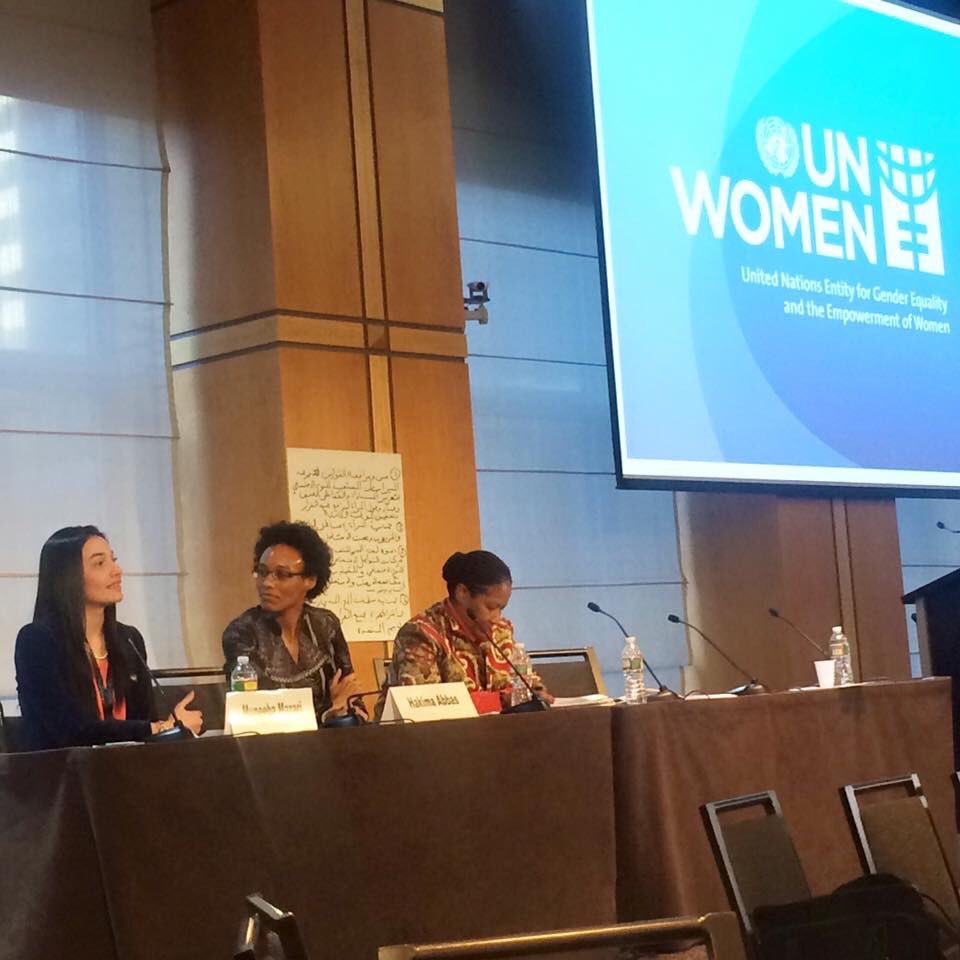muniba_mazari's tweet photo. When you empower a woman, you empower the whole generation.
Last year at #GCSD2015 @UN_Women @UNWomen_Pak @unwomenasia @phumzileunwomen https://t.co/qTiNRaLJIZ