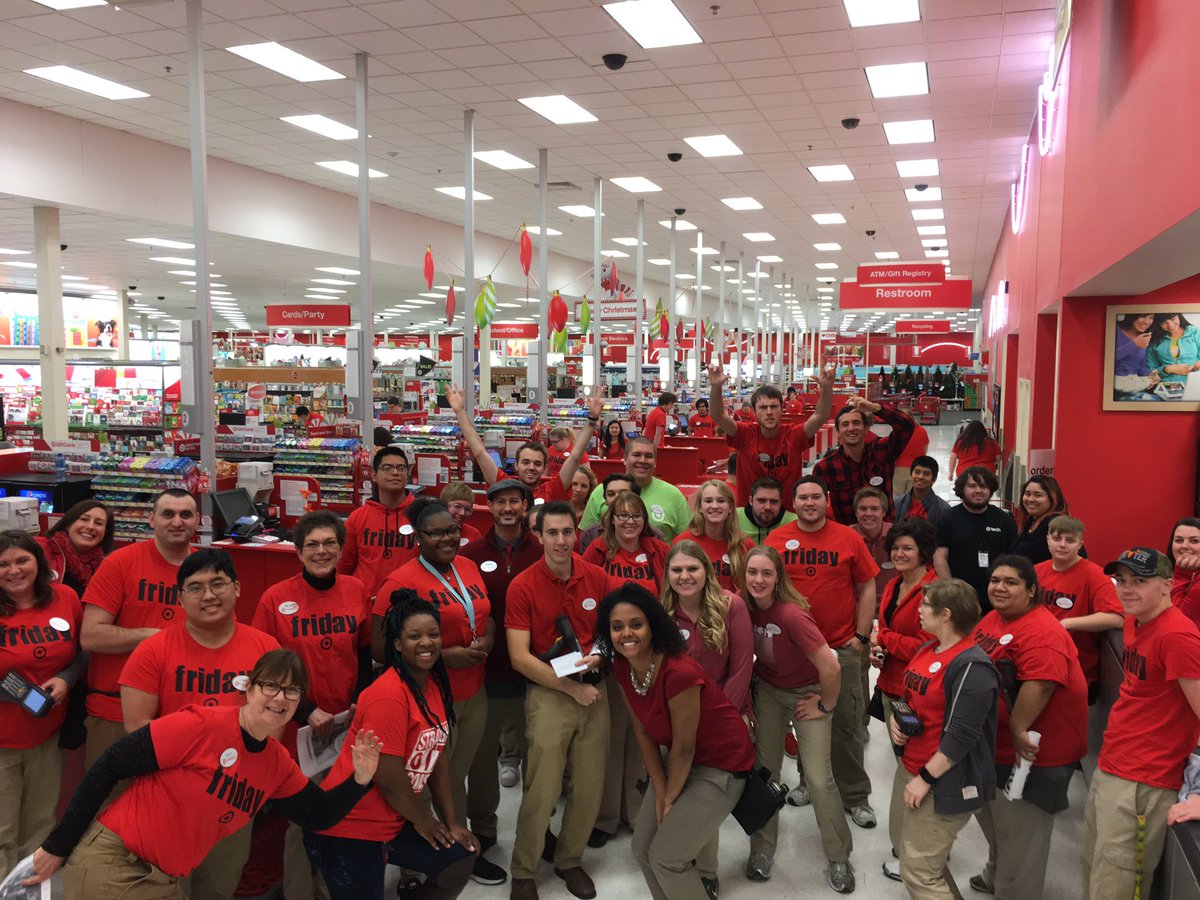 AnthonyMcCumber's tweet photo. This team wins together &amp; killed BlackFriday open @ Target MadisonWest! #ProudOfMyTeam #WestIsBest @domcolosimo @adriennelebo @JadaNarveson https://t.co/rg6L4VXEC9