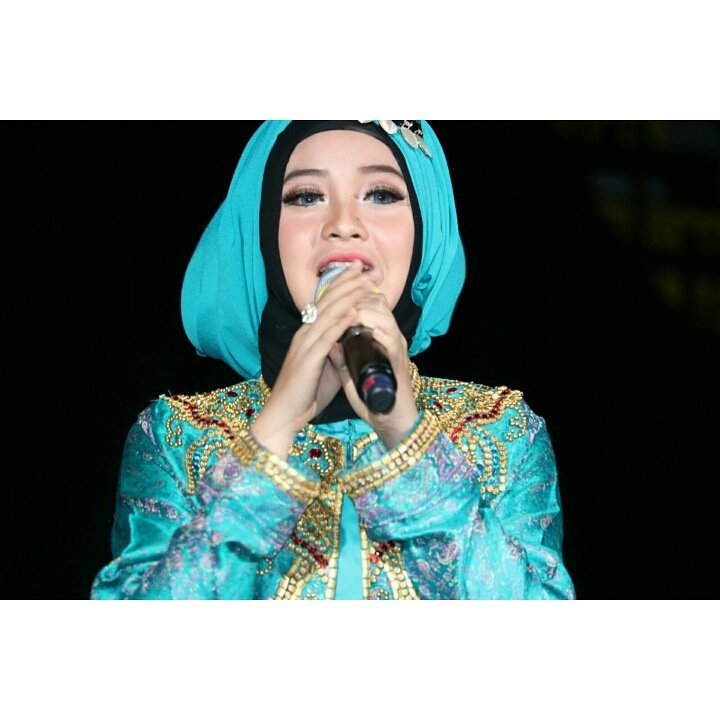 LOVEGA_BANDUNG_'s tweet photo. Yang lagi on Wajib Retweet !!

Jam14.30
#EGAonDBoxINDOSIAR @DA2_Ega @a_de_ir_man @roycikancas @MochRizlovega @CR7_LieurWahyu @banyu35015463 https://t.co/Wo0pNjpAxJ