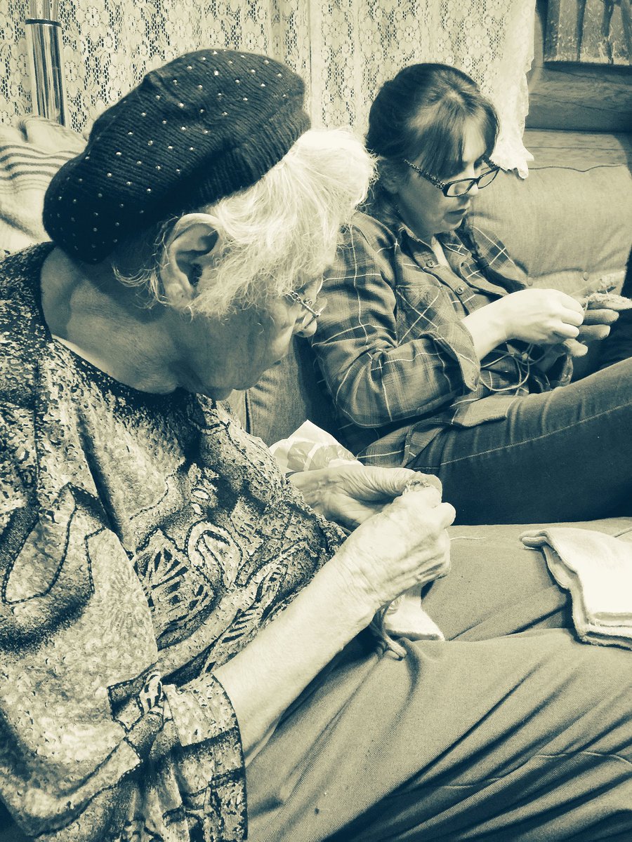 ReneeLomen's tweet photo. My grandmother still sewing for her kids. #DenePride #hardestworkingwomaniknow ❤️ #culturerich https://t.co/4MsRWla1Uo