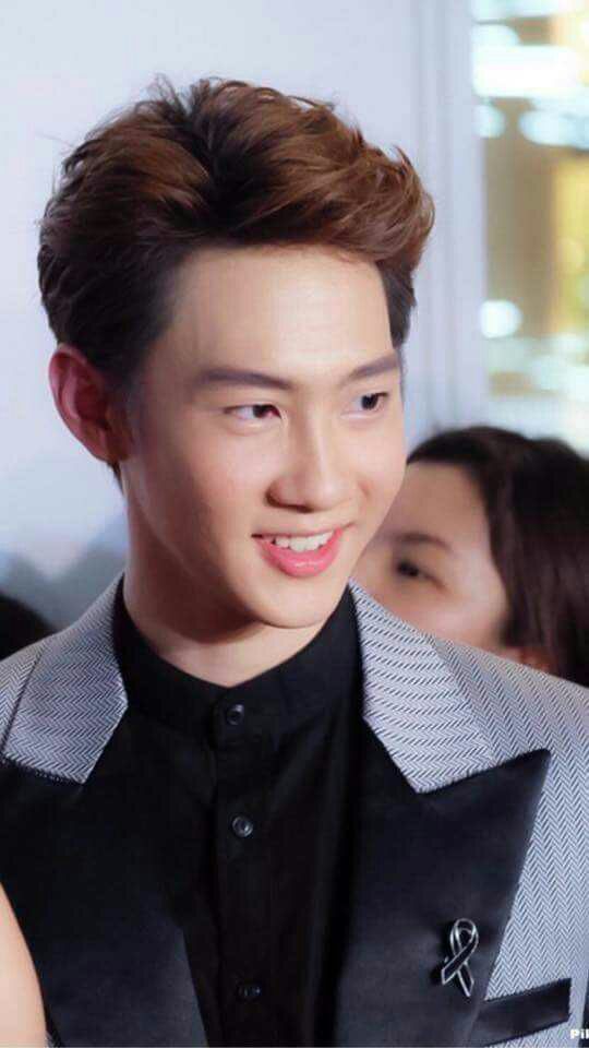 PratiwiGini's tweet photo. หล่อเย็นมากบางทีฉันเสมอเชียร์กัปตันคงยิ่งยงคนดีคนที่น่าสนใจพอที่ฉันรัก #captainchonlathorn https://t.co/O3UaM1hZTb