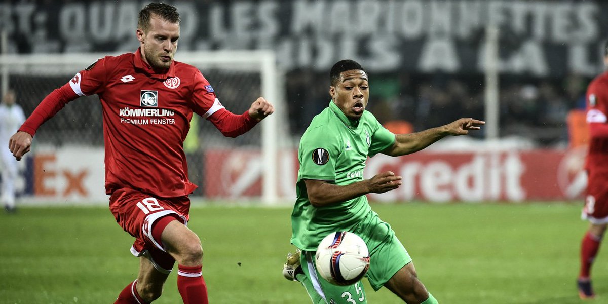 Europe1's tweet photo. Ligue Europa : Pour la 2ème année d'affilée, Saint-Étienne qualifié pour les 16es de finale #ASSEM05 #E1bonjour https://t.co/qrj0b9J6RX https://t.co/TW4w655Vv9