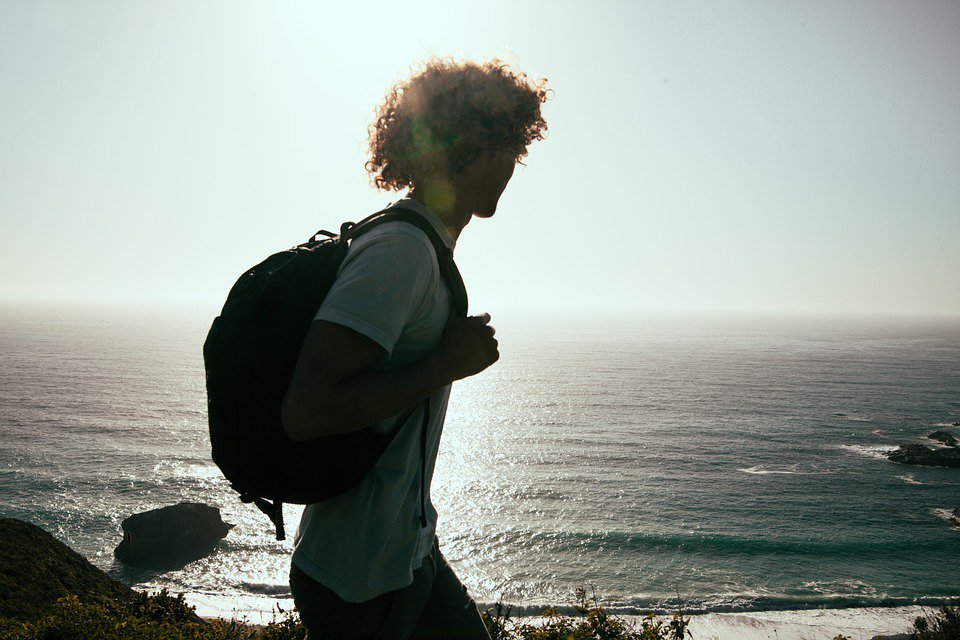 DstorelhpAmazon's tweet photo. Put on your backpack, start your outdoor adventure!
#tfcfl #backpack #outdoor #adventure #hiking #camping #exploration #sunshine🌞 #sea #boy https://t.co/EdXc828oxm