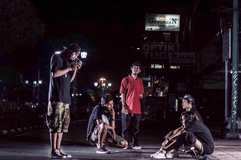 "Tugu Mlaku-Mlaku" tour 3 band <a href="/SamstrongRecs/">Samstrong Records</a> ke Jawa Timur --&gt; pamityang2an.com/tiga-band-sams…