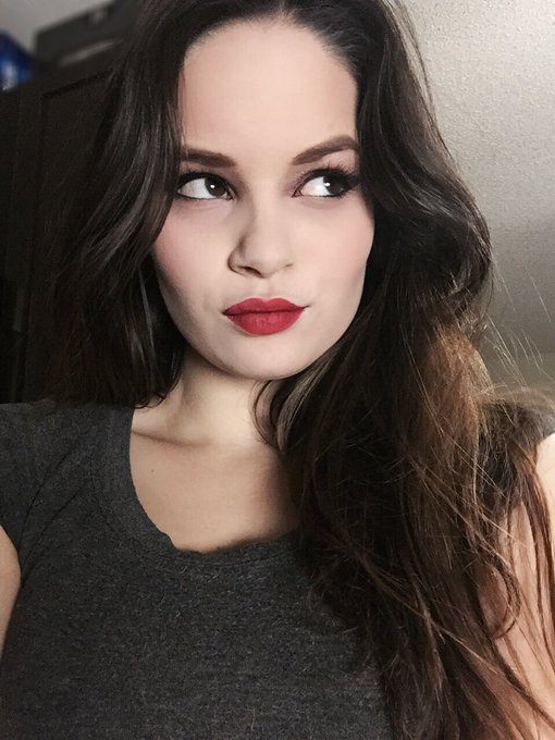 Dirty little secret 😏 https://t.co/qJYAucUu5x<a href="/tag/tittytuesday"class="tags"><span>#tittytuesday</span></a>