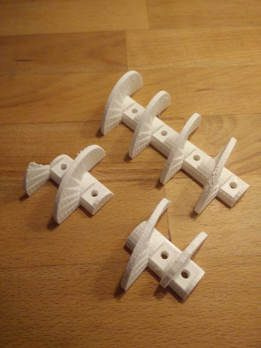 merlanura's tweet photo. Ich bin echt begeistert von meinem 3D Drucker #3dator. Wie hätte man früher so eine Spirale hergestellt? Heute wird sie über Nacht gedruckt. https://t.co/LO9p8O8jtp