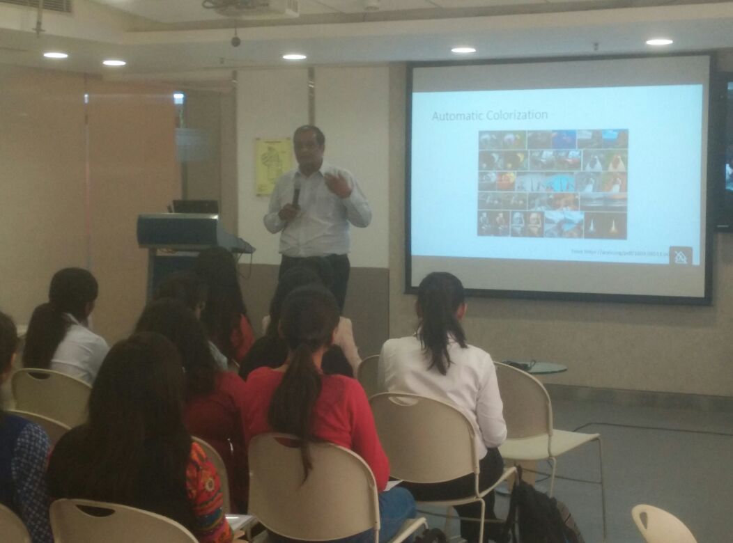 Ravi Kothari chief scientist of IRL talking about how machines are set to become creative #maitreyee2016