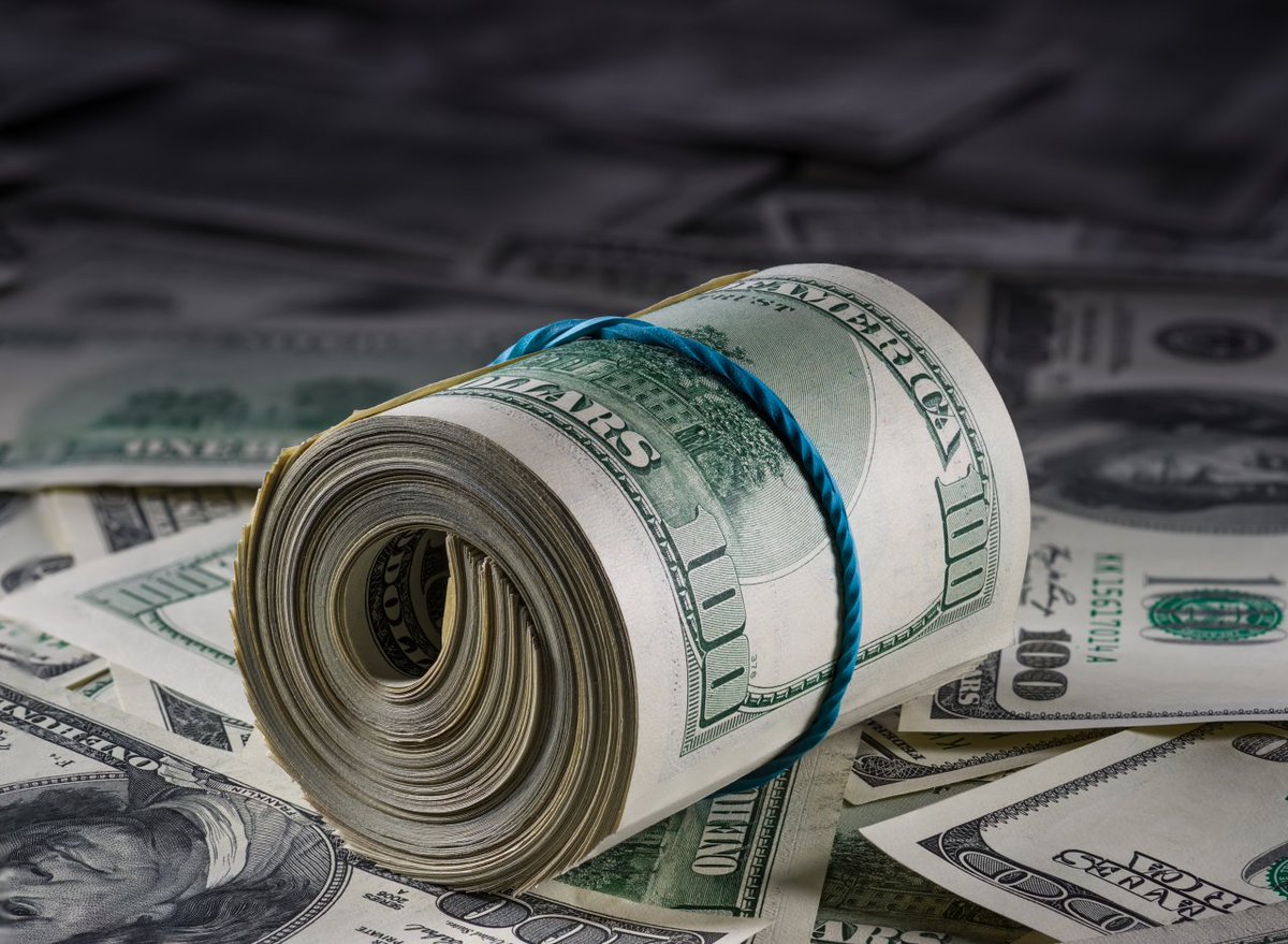 Iain_Pollock's tweet photo. So is #Gold being Rolled by a resurgent #US #Greenback? #Investing #Moneymatters #Property #Buytolet  MORE HERE: https://t.co/aYNONA9l40 https://t.co/wsl0OX0fMb