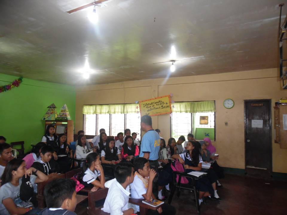 ps07_cocpo's tweet photo. Anti Illegal drug awareness lecture participated by grade 7 section Rosal and Sampaguita students of BNHS. #DoubleBarrelAlpha https://t.co/tjzP50bHn7