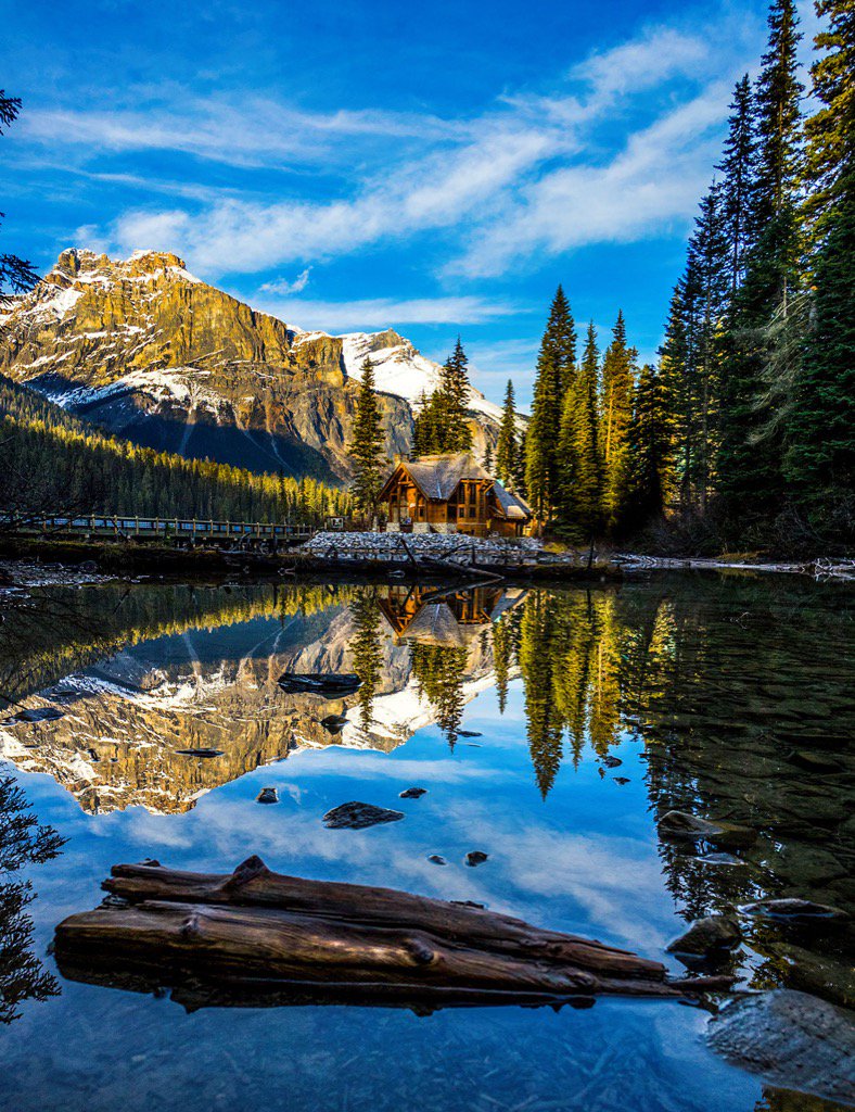 aveirjapan's tweet photo. Emerald Lake and Lodge  
Jase Hoover https://t.co/8LZSgZbzNl