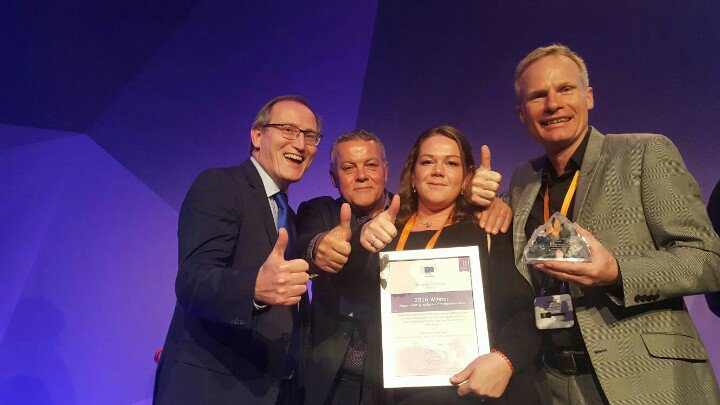 daCosta_Daniel's tweet photo. Gefeliciteerd @Rotterdamsezaak met het winnen van de # EEPA Awards! @RVO_Nederland @nieuwsez https://t.co/fH4ekDxu9r