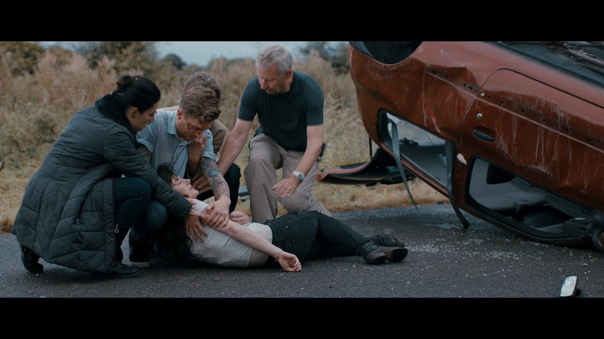 Ten Minutes that could save your life? 

youtube.com/watch?v=mL3SrA…

  #NeverTextDrive

theaa.com/newsroom/aa-ne…   RT