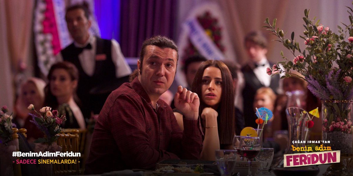 Yeni kimliğiyle düğünün ortasında kendini bulan Ersan’ın başından geçen maceralara tanık olmanız için #BenimAdimFeridun sadece sinemalarda!