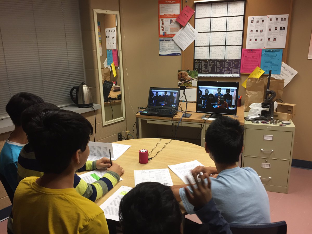 MrsKMethot's tweet image. Video conferencing with Heka Leka English Club in Ambon, Indonesia. #tvdsbpbl #timeproject