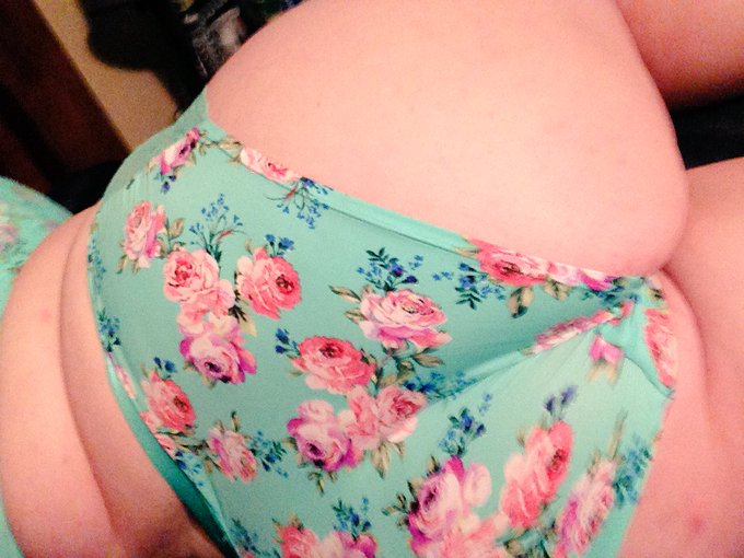 Good morning, Twitter! This ass needs a spanking! #bbw #ass #booty #bigbooty #bbwbooty https://t.co/<a href="/tag/booty"class="tags"><span>#booty</span></a><a href="/tag/ass"class="tags"><span>#ass</span></a><a href="/tag/bbw"class="tags"><span>#bbw</span></a><a href="/tag/bigbooty"class="tags"><span>#bigbooty</span></a><a href="/tag/bbwbooty"class="tags"><span>#bbwbooty</span></a>