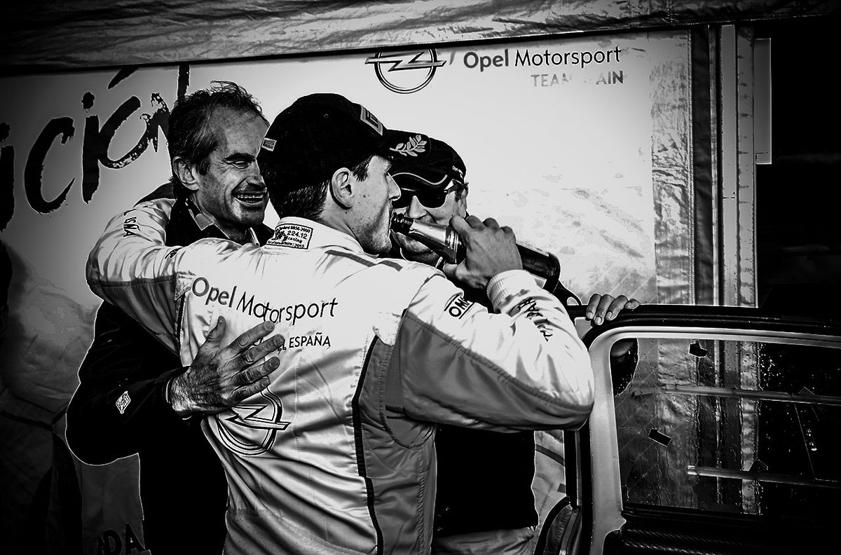 RedOpelMsport's tweet photo. EL FINAL DEL CAMINO – POR ESTEBAN VALLÍN #GraciasVallinOdri - https://t.co/64g5A2Jcnl https://t.co/WwzD0k4R8T
